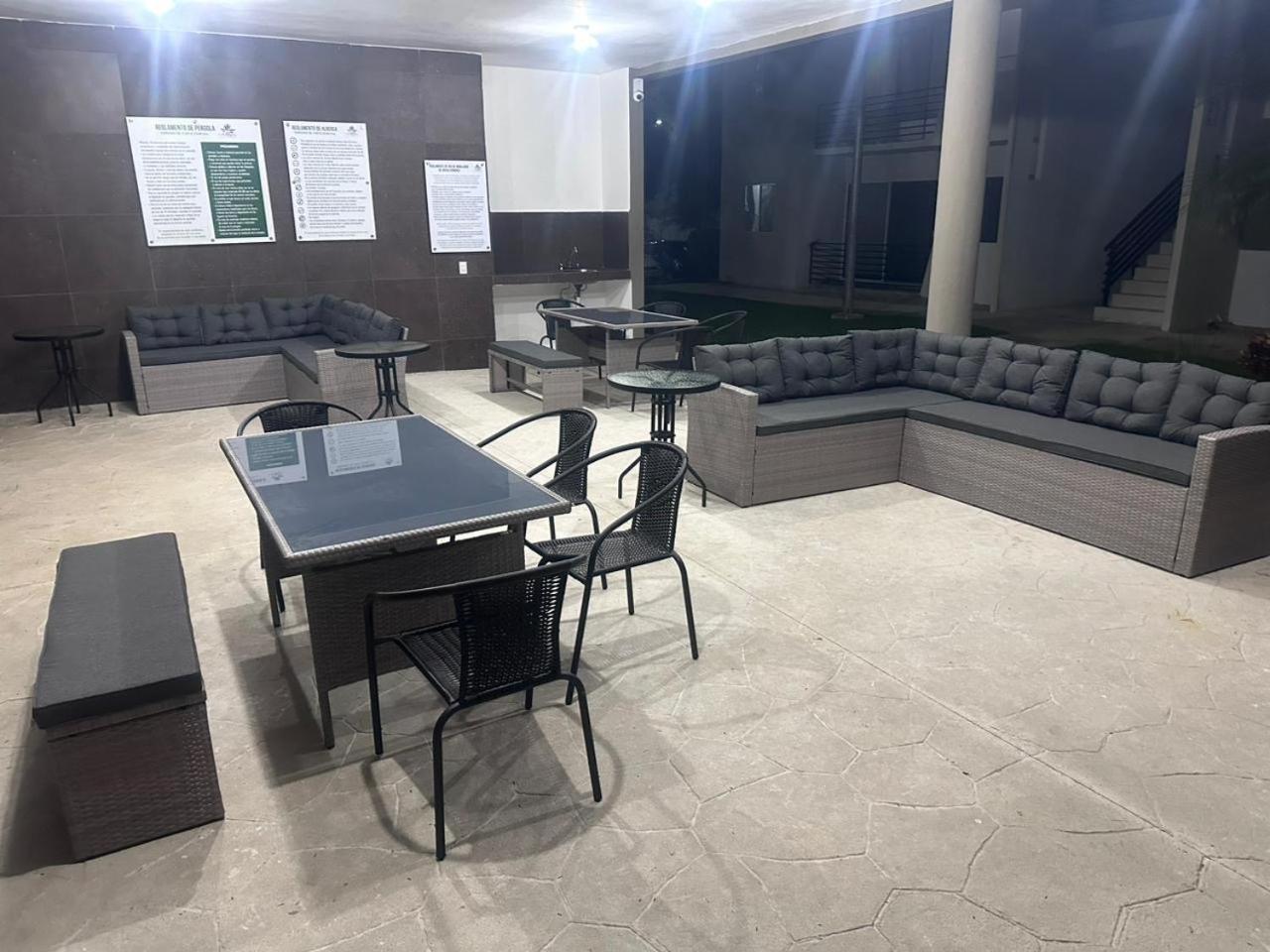 Vive Tus Vacaciones, Depa Nuevo Playa Del Carmen Leilighet Eksteriør bilde